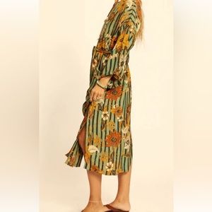 Natalie Martin Kimono robe size xs, NWT